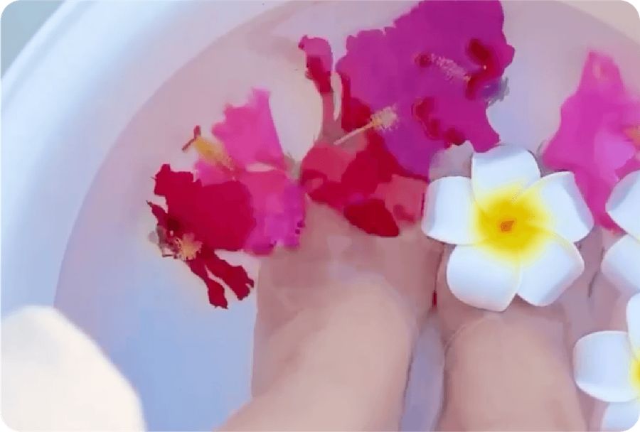 フットバスとお花のリラクゼーション